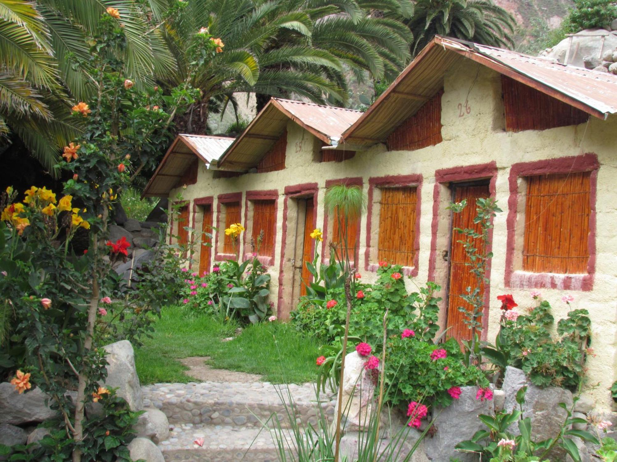 Paraiso Las Palmeras Lodge Cabanaconde Exterior foto